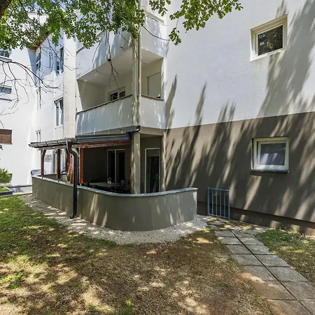 Apartment Nikola By Interhome