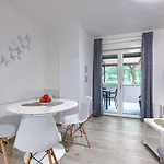Nikola By Interhome Апартаменты *