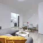 Апартаменты Nikola By Interhome Пореч