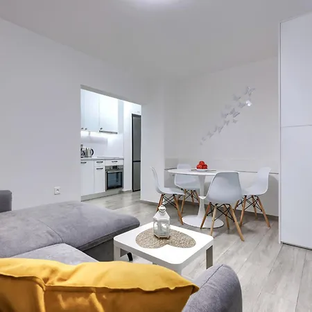 Apartament Nikola By Interhome Poreč