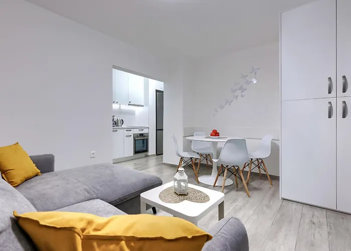 Lejlighed Nikola By Interhome Poreč